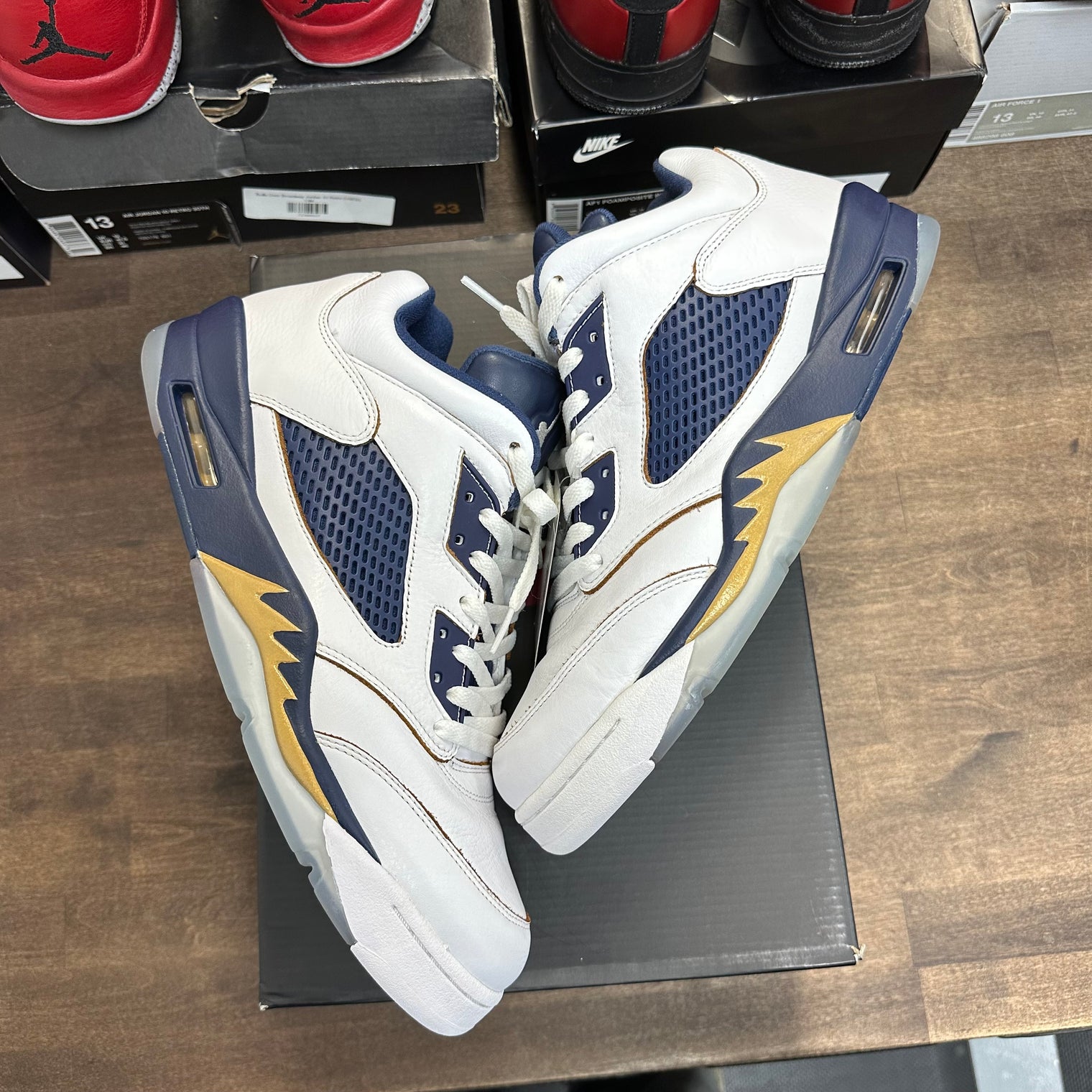 Dunk From Above Jordan 5 Retro Low (USED)