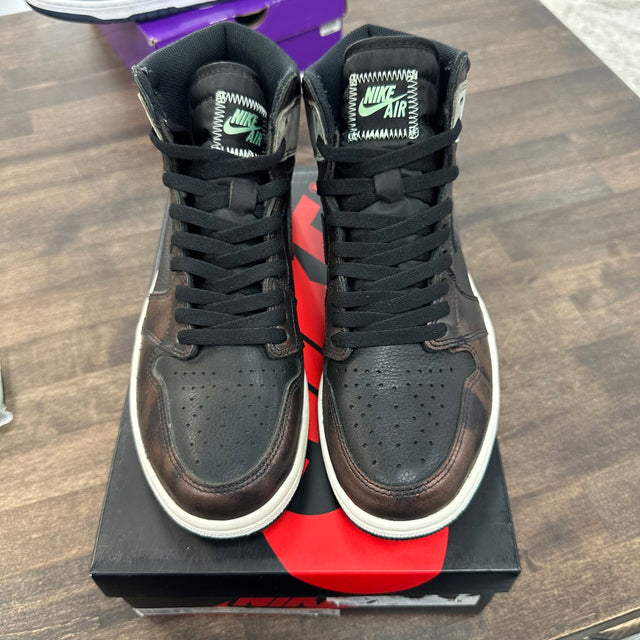 Patina Jordan 1 High (USED)