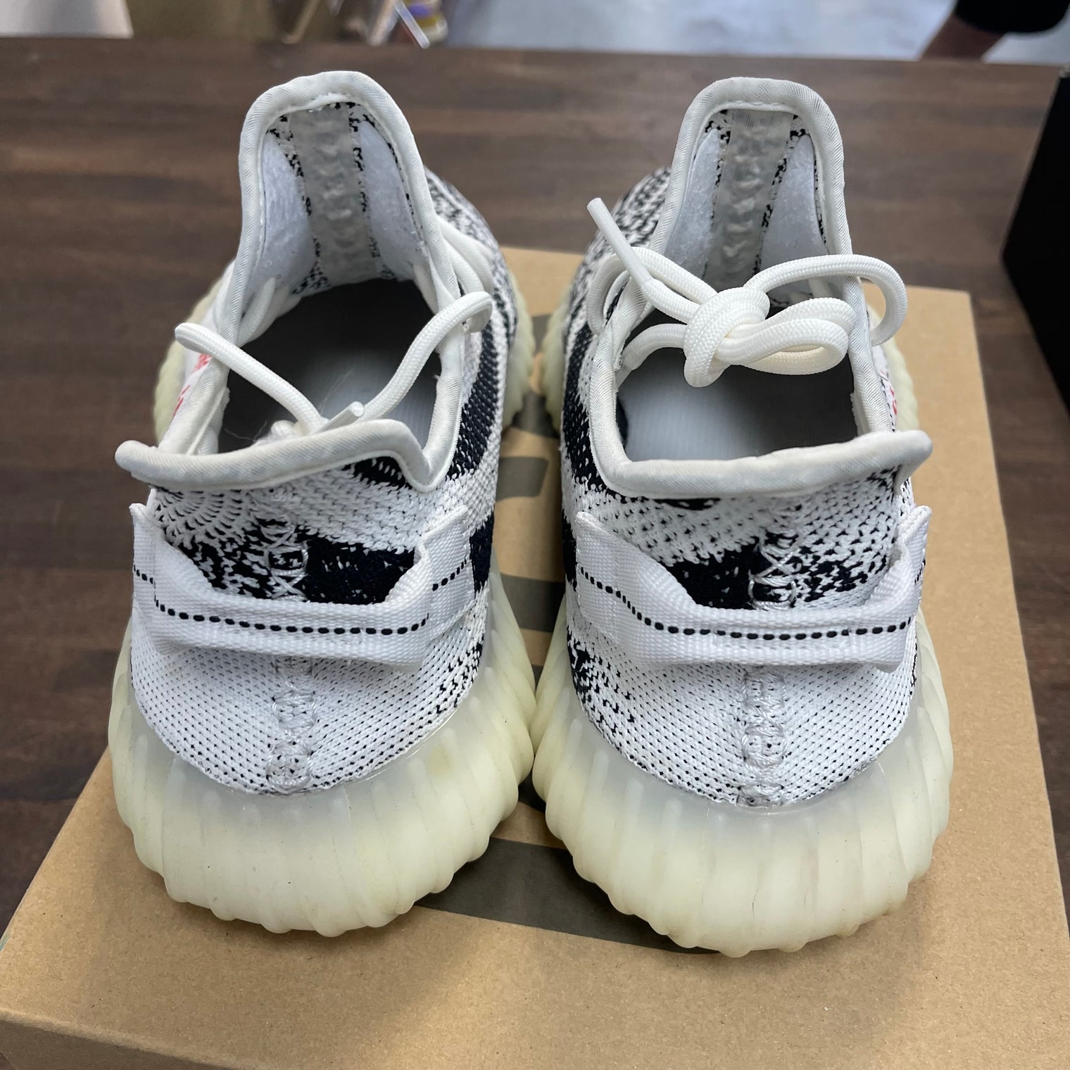 Zebra Yeezy 350 (USED)
