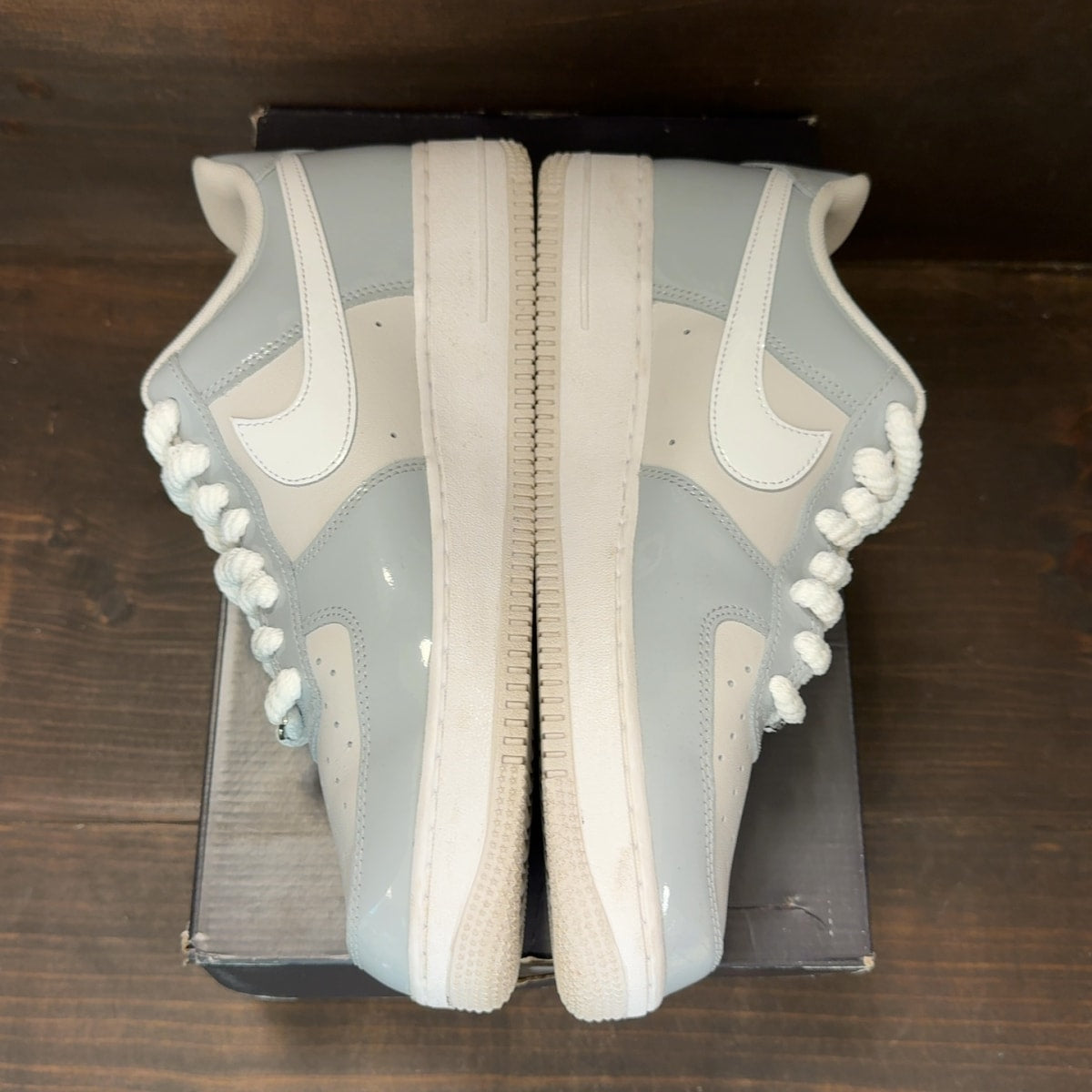 Nike Air Force 1 Low '07 LV8 Wolf Grey Vast Grey White - Image 4