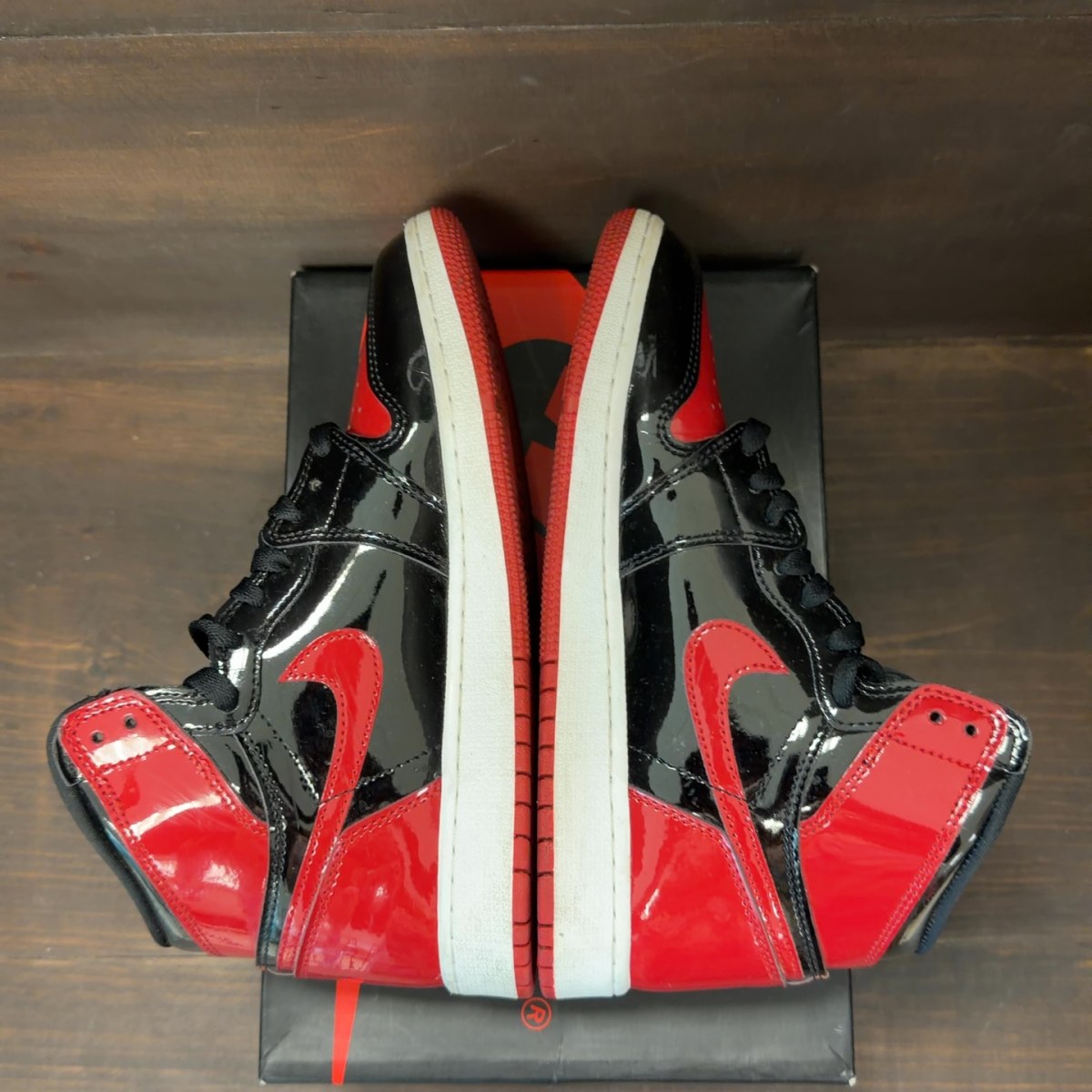 Jordan 1 Retro High OG Patent Bred (GS) - Image 5