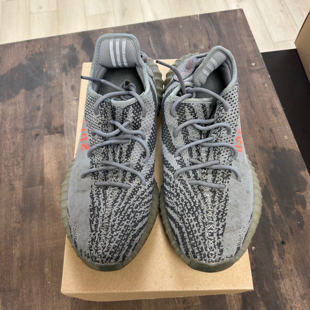 adidas Yeezy Boost 350 V2 Beluga 2.0 Size 10 (Pre-Owned) - Image 2