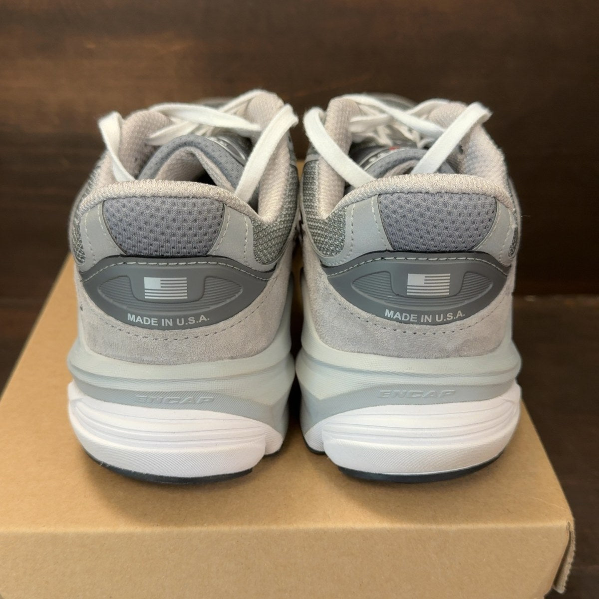 New Balance 990v6 MiUSA Grey Size 9 (Pre-Owned) - Image 5