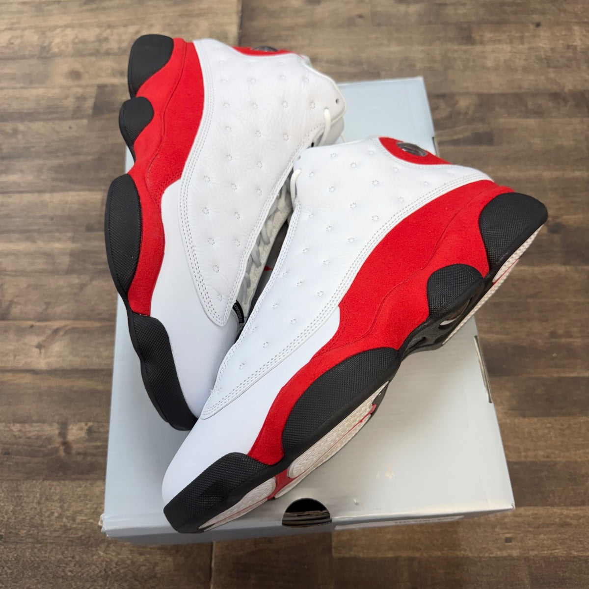 Jordan 13 Retro OG Chicago (2026) - Image 1