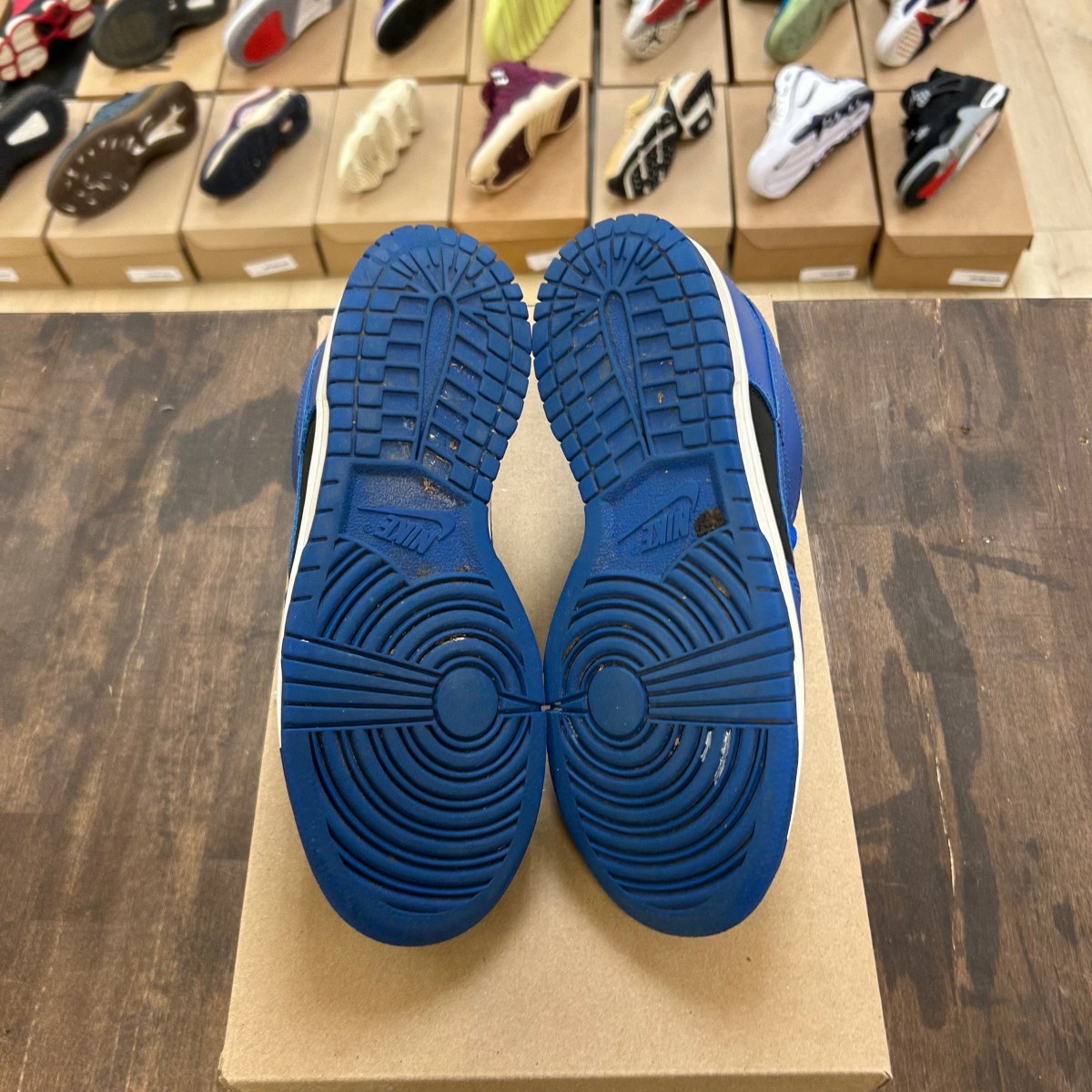 Nike Dunk Low Retro Hyper Cobalt (GS) Size 5Y (Pre-Owned) - Image 5