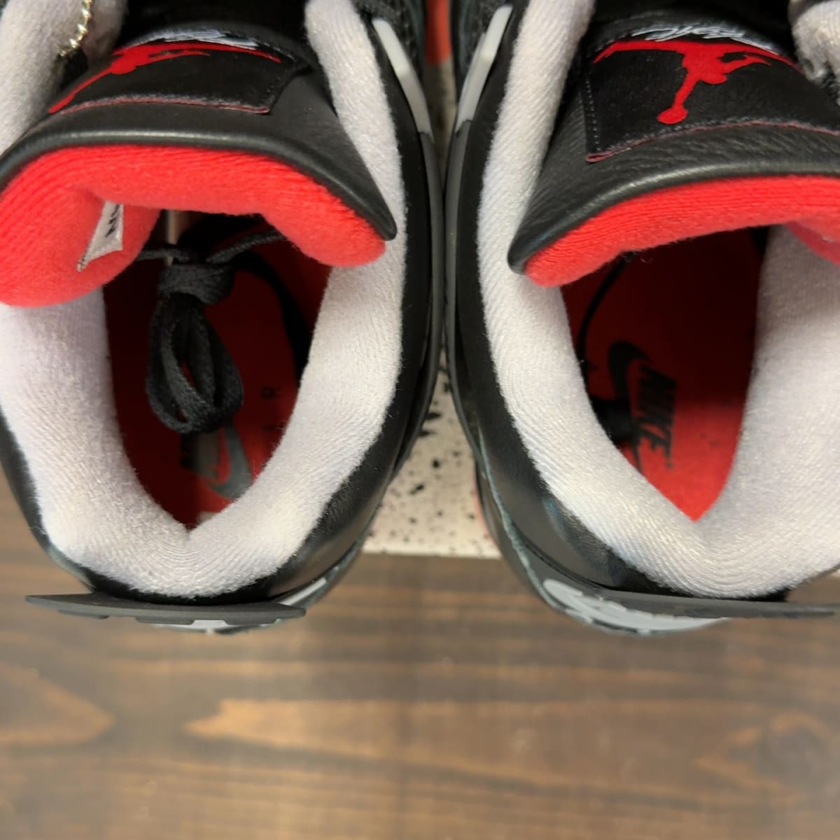 Jordan 4 Retro Bred Reimagined Size 8.5 (Pre-Owned) - aux