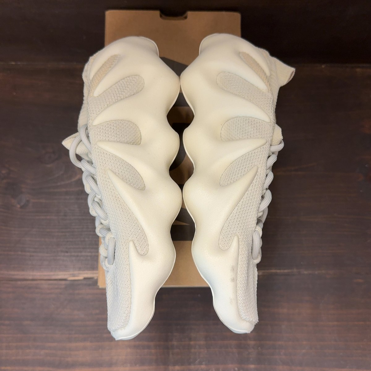 adidas Yeezy 450 Cloud White Size 6 (Pre-Owned) - aux