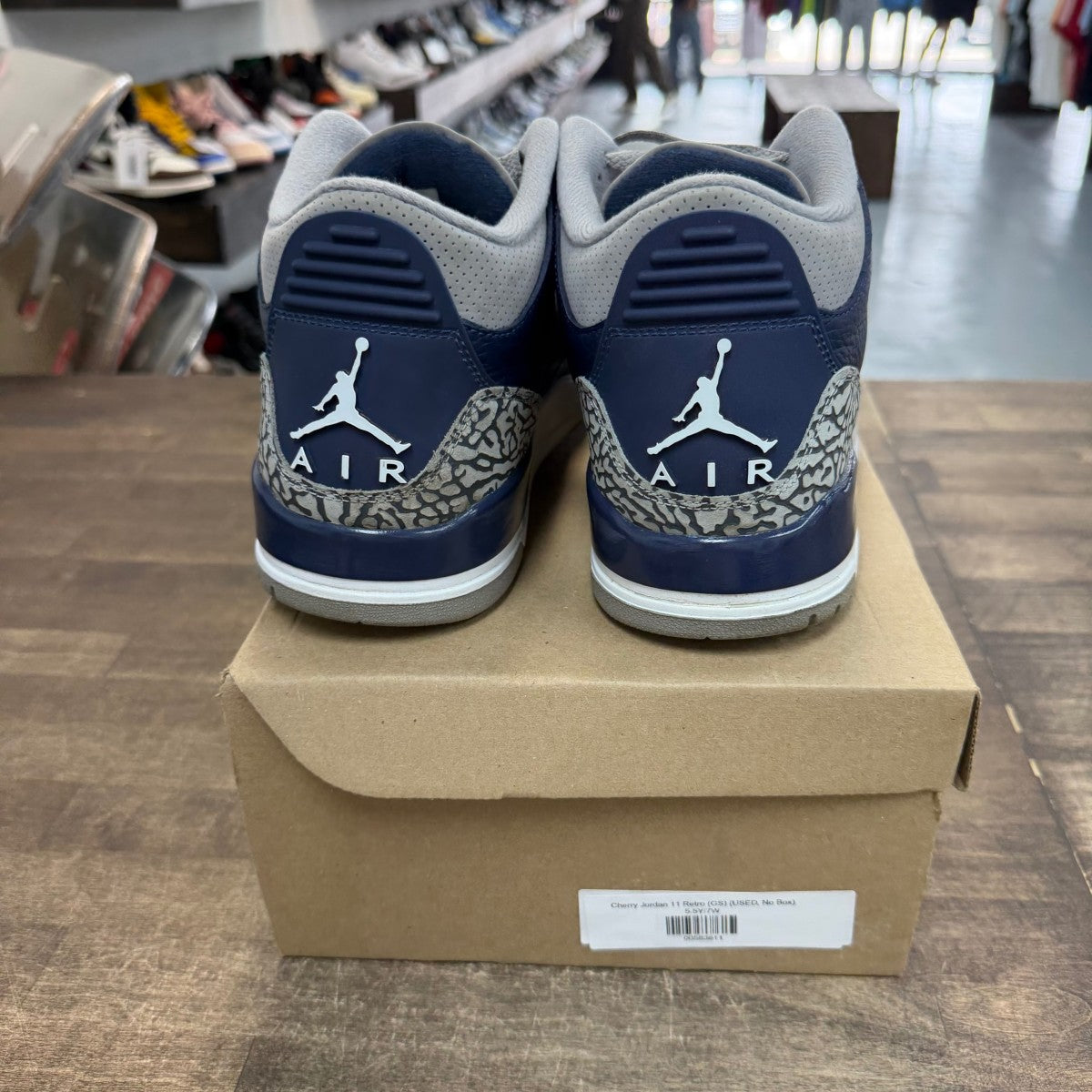 Jordan 3 Retro Georgetown (2021) Size 11.5 (Pre-Owned) - Image 3