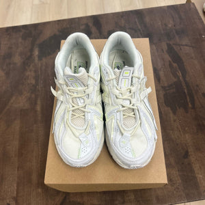 New Balance 1906A White Green Size 5.5 (Pre-Owned) - Image 2