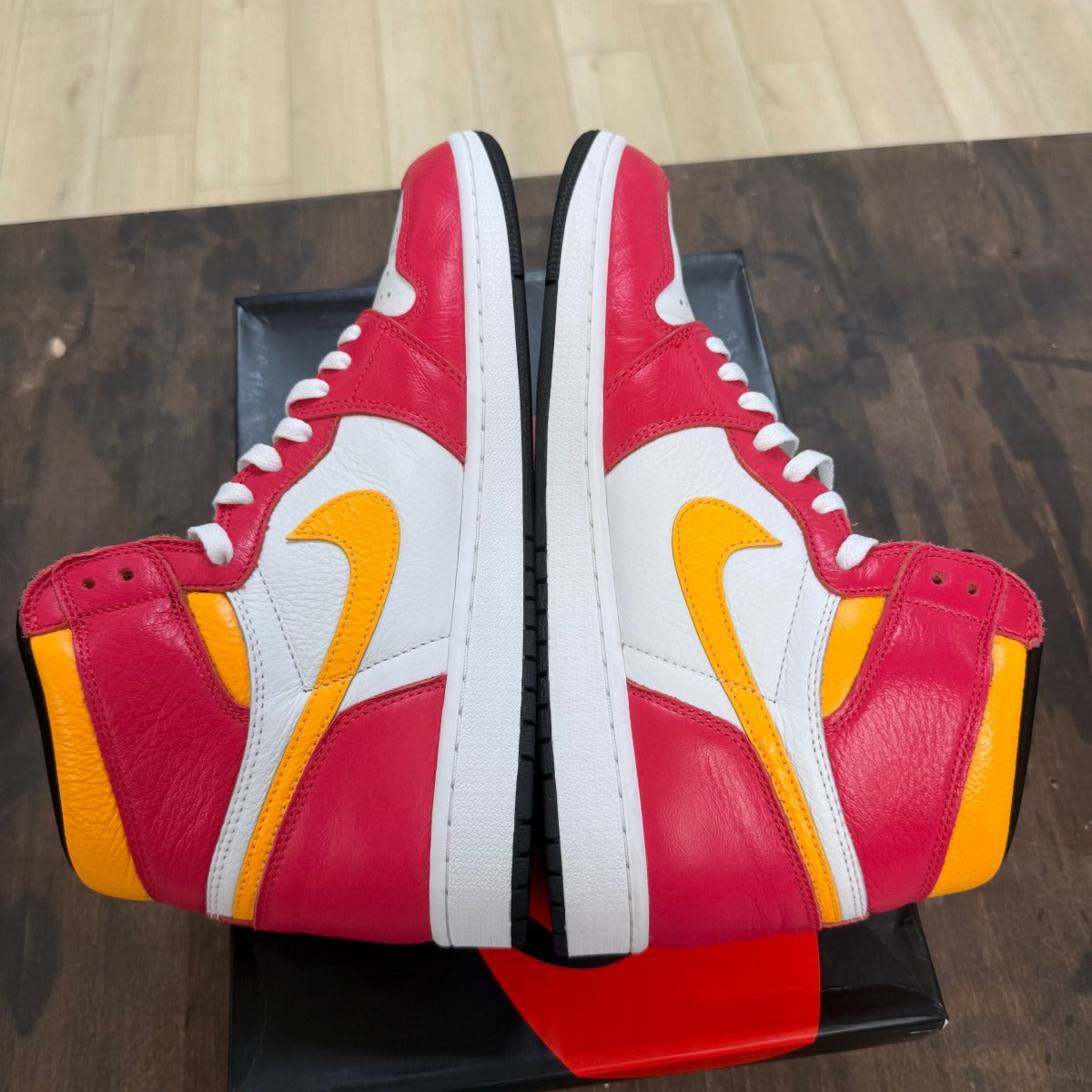 Jordan 1 Retro High OG Light Fusion Red - Image 7