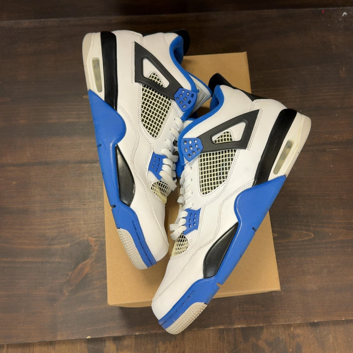 Jordan 4 Retro Motorsports (2017) Size 13 (Pre-Owned) - Image 2