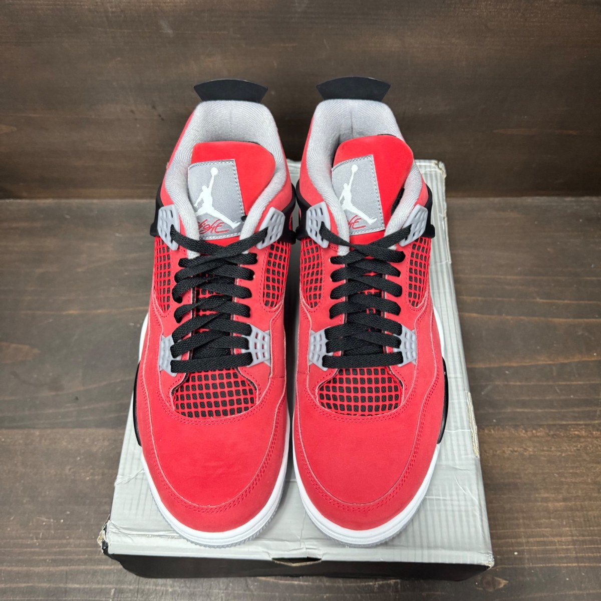Jordan 4 Retro Toro Bravo (2026) - Image 3