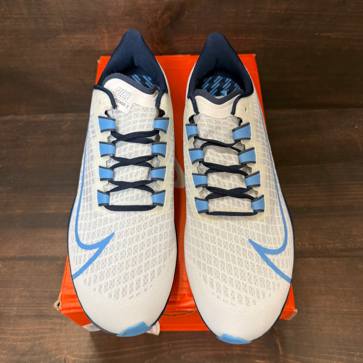 Nike Air Zoom Pegasus 37 Tennessee Titans - Image 2