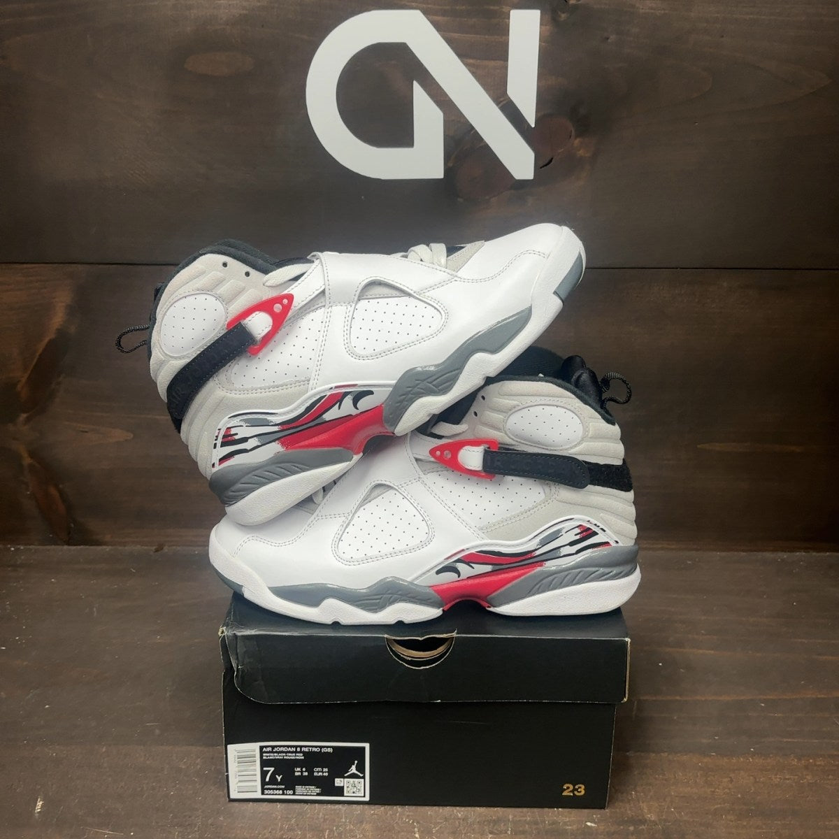 Jordan 8 Retro White True Red (2025) (GS) - Image 1
