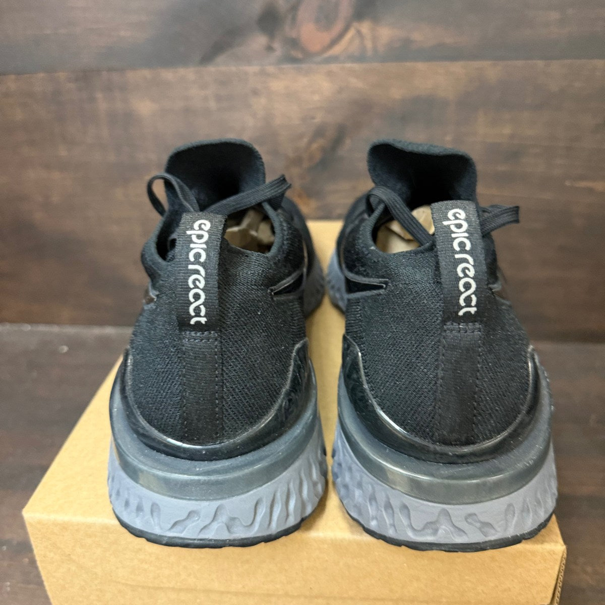 Nike Epic React Flyknit 2 Black Anthracite Size 12 (Pre-Owned) - Image 3