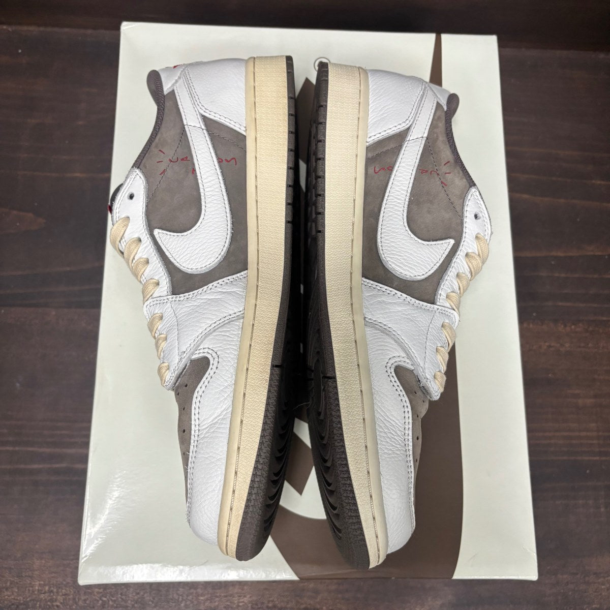 Jordan 1 Retro Low OG SP Travis Scott Reverse Mocha - Image 4