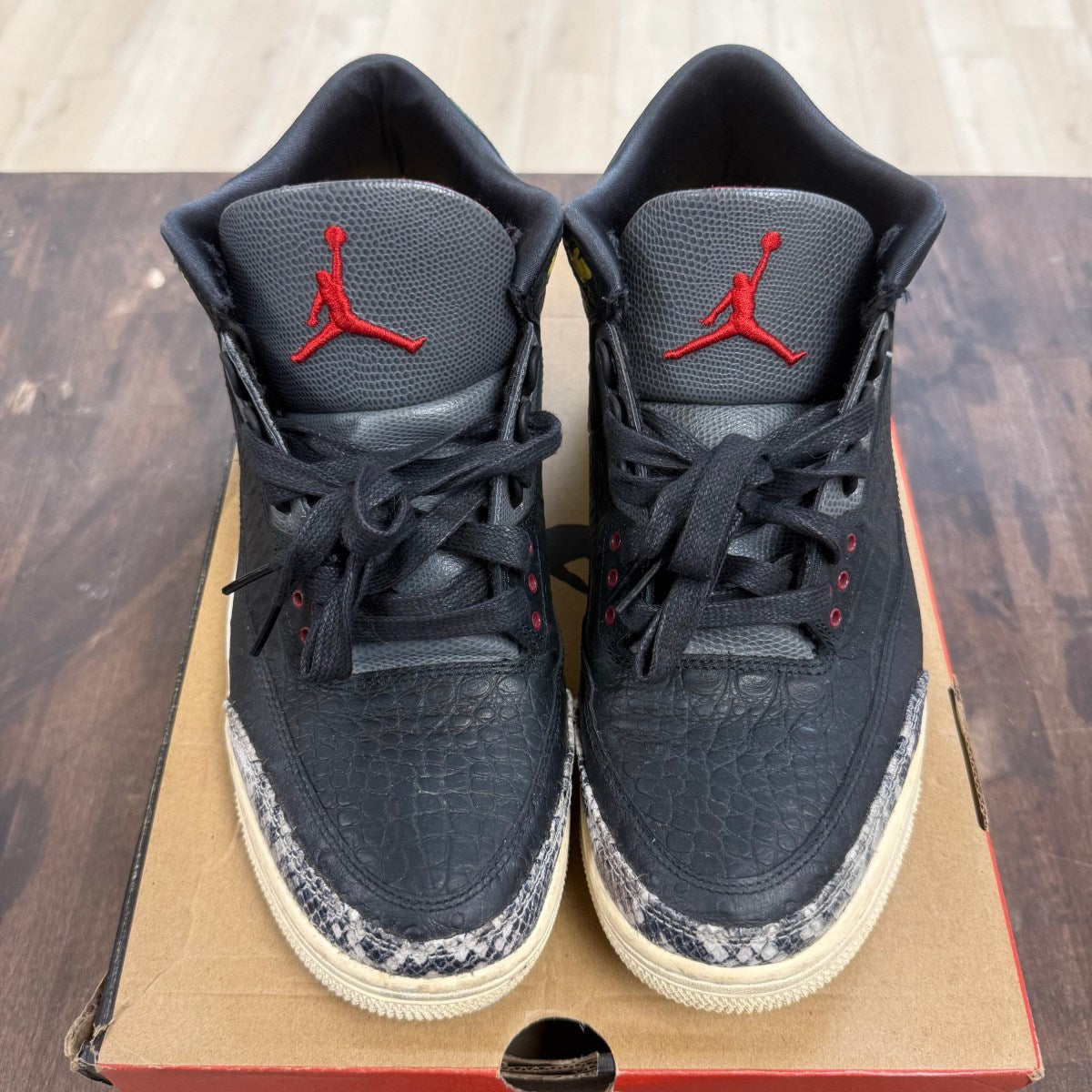 Jordan 3 Retro SE Animal Instinct 2.0 Size 11 (Pre-Owned) - Image 2