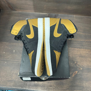 Jordan 1 Retro Melo PE Size 11 (Pre-Owned) - Image 4