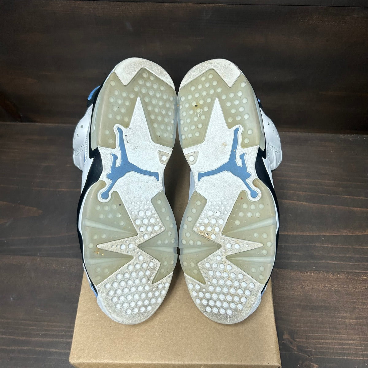 Jordan 6 Retro UNC White Size 8 (Pre-Owned) - Image 6