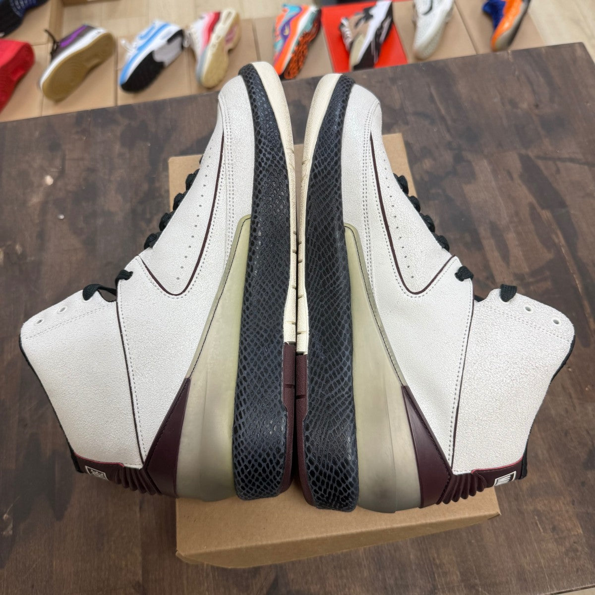 Jordan 2 Retro A Ma Maniére Airness Size 13 (Pre-Owned) - Image 4