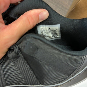 Jordan 11 Retro Low Bred (2025) Size 8.5 (Pre-Owned) - Image 7
