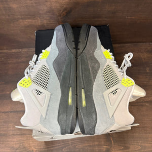 Jordan 4 Retro SE 95 Neon - Image 4