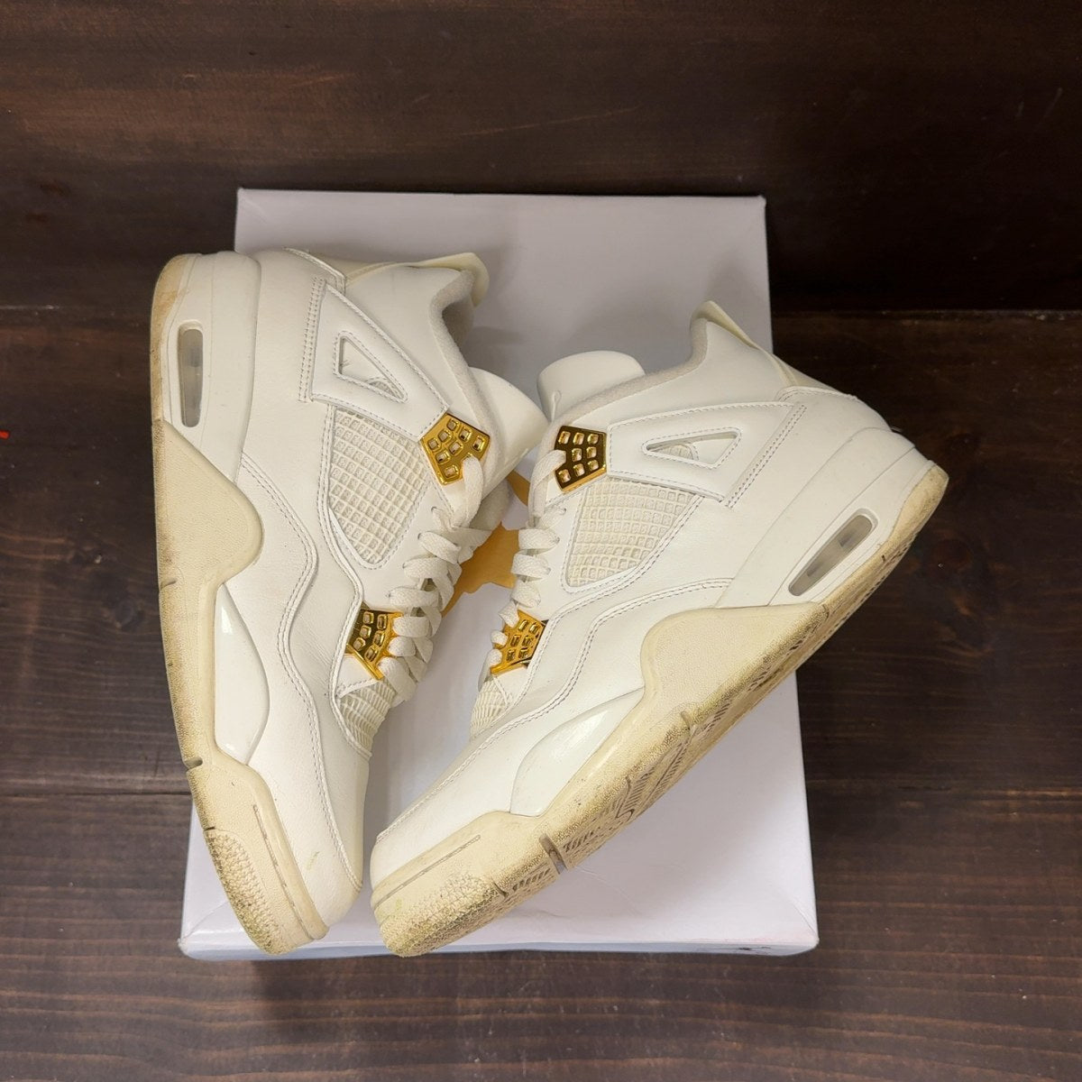 Jordan 4 Retro Metallic Gold (Women's) Size 11.5W (Pre-Owned) - back
