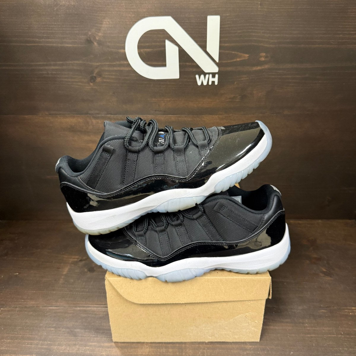 Jordan 11 Retro Low Space Jam Size 9 (Pre-Owned) - Image 1