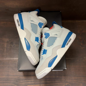 Jordan 4 Retro Military Blue (2024) Size 8.5 (Pre-Owned) - back