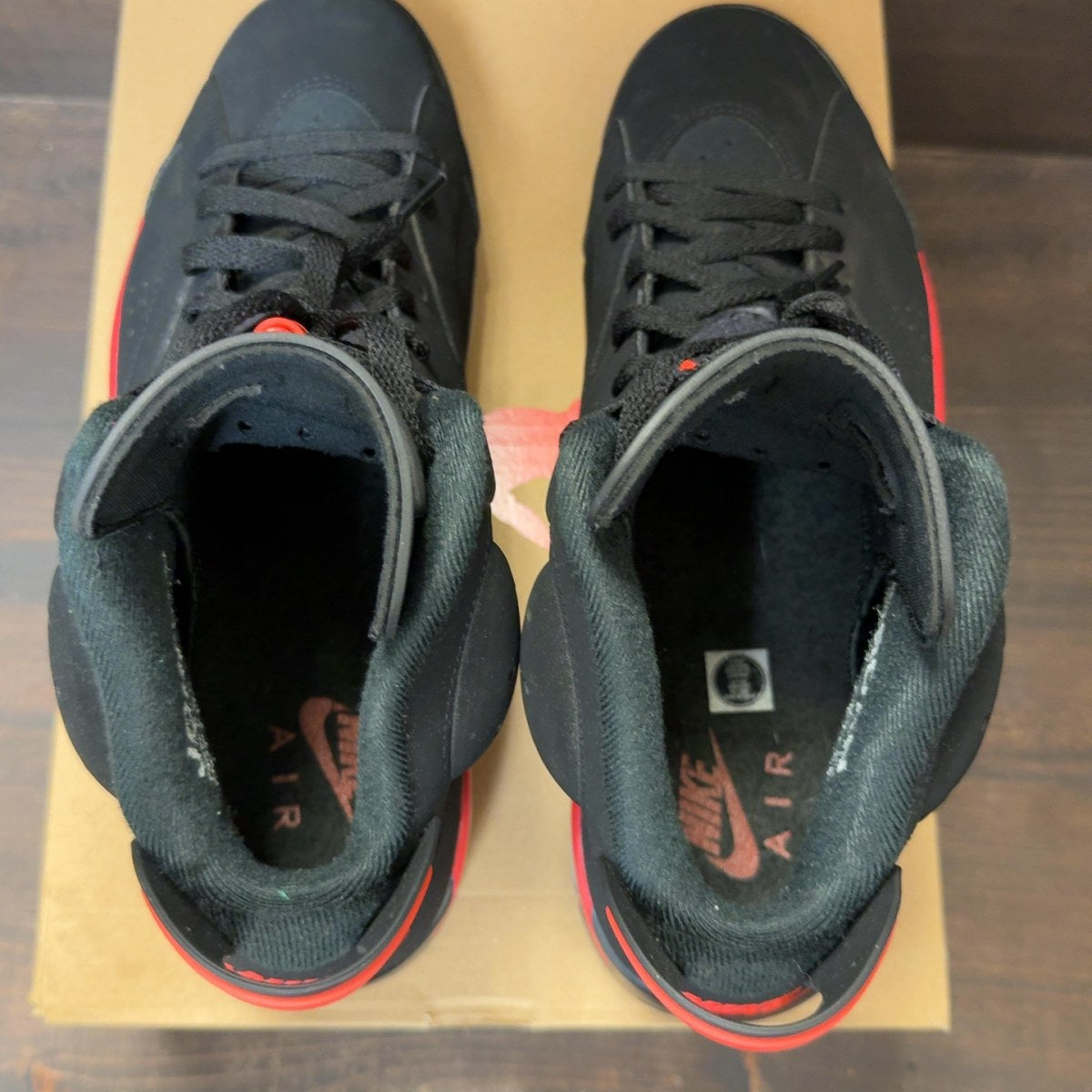 Jordan 6 Retro Infrared Salesman Size 12 (Pre-Owned)