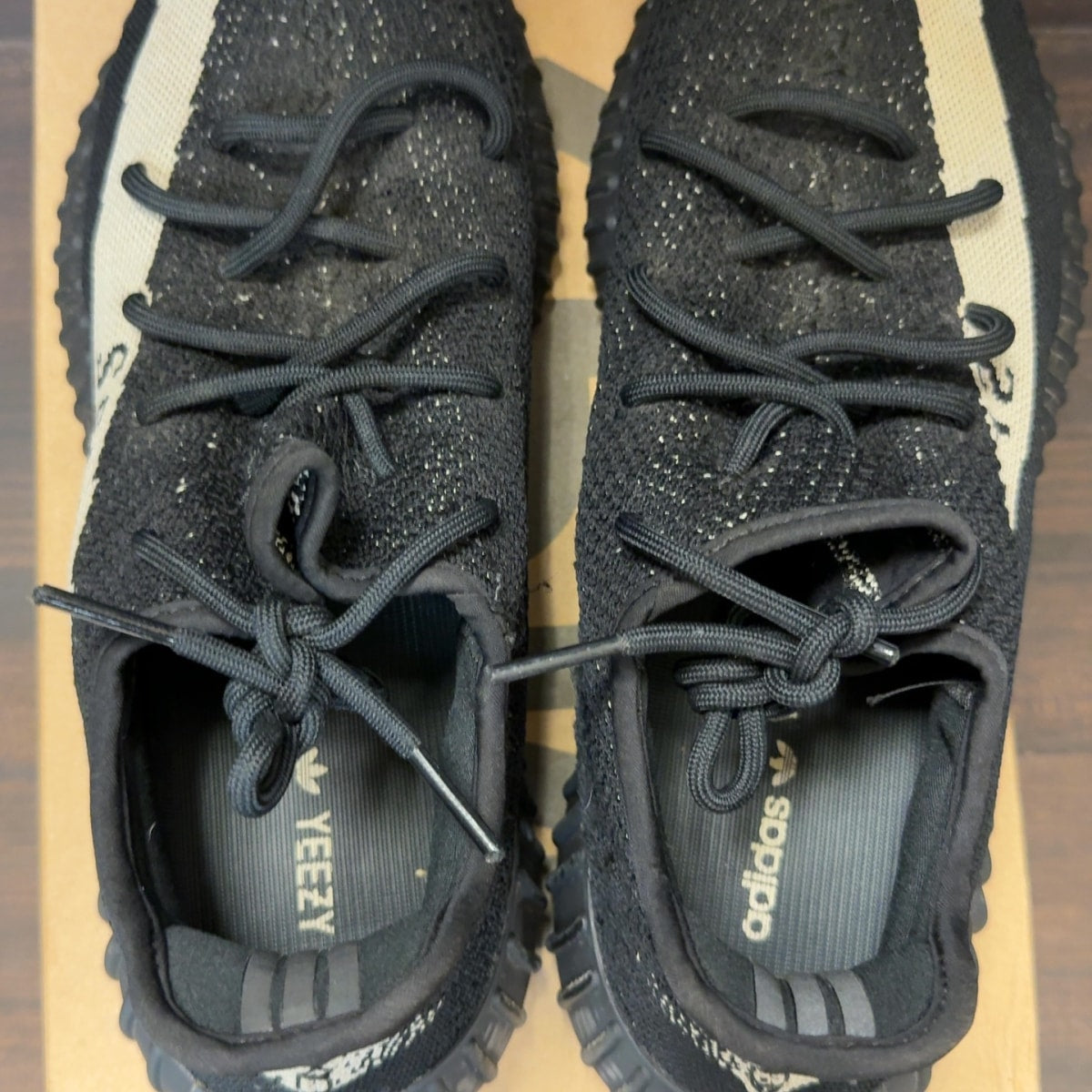 adidas Yeezy Boost 350 V2 Core Black White Size 13 (Pre-Owned)