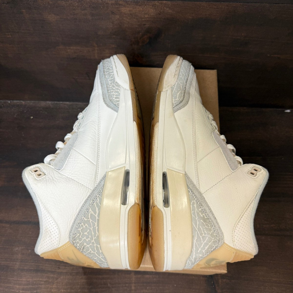 Jordan 3 Retro Craft Ivory Size 11 (Pre-Owned) - Image 5