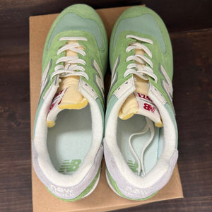 New Balance 574 Chive Sea Salt Size 11.5 (Pre-Owned) - Image 5