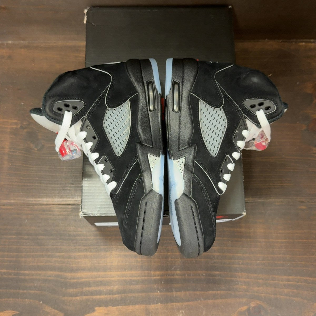 Jordan 5 Retro OG Black Metallic Reimagined (GS) Size 3.5Y (Pre-Owned) - aux