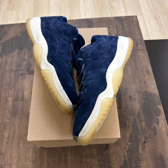 Jordan 11 Retro Low Derek Jeter RE2PECT Size 11 (Pre-Owned) - Image 1