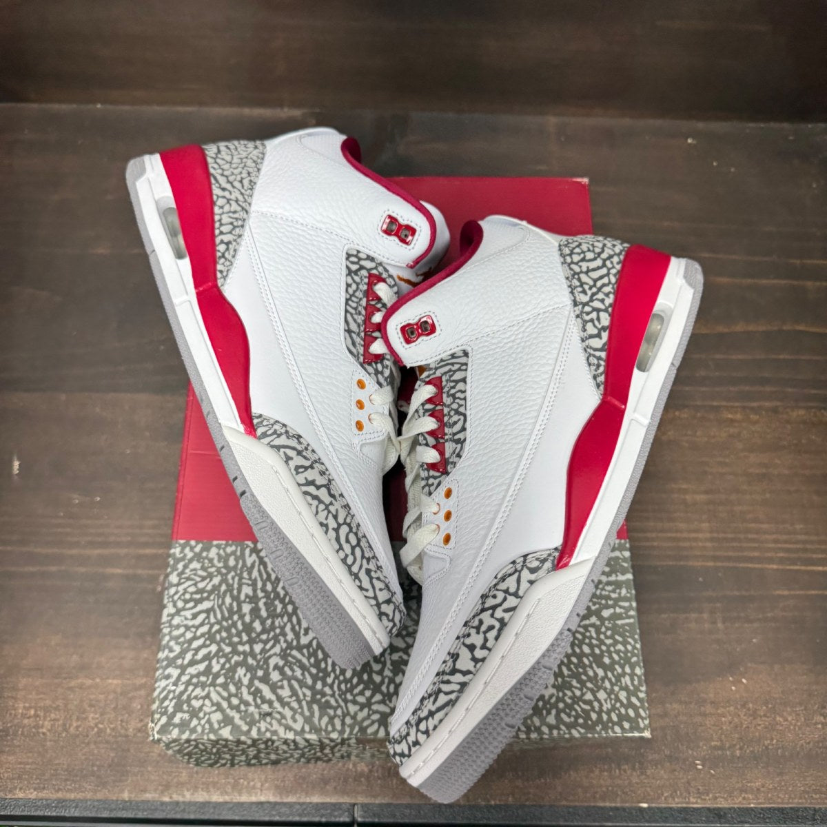 Jordan 3 Retro Cardinal Red - Image 2
