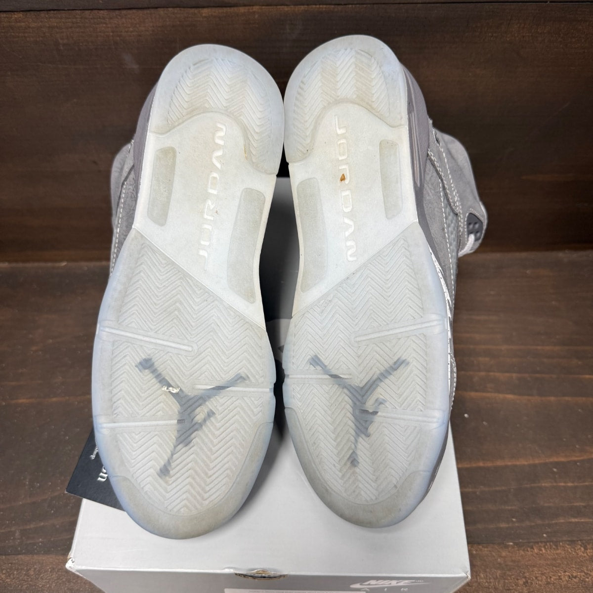 Jordan 5 Retro Wolf Grey (2026) (GS) - Image 6