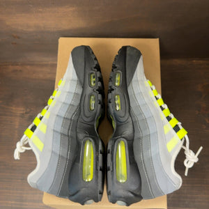 Nike Air Max 95 OG Neon (2020) (GS) Size 7Y (Pre-Owned) - Image 6