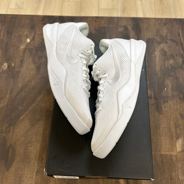 Nike Kobe 8 Protro Halo (GS) - Image 1