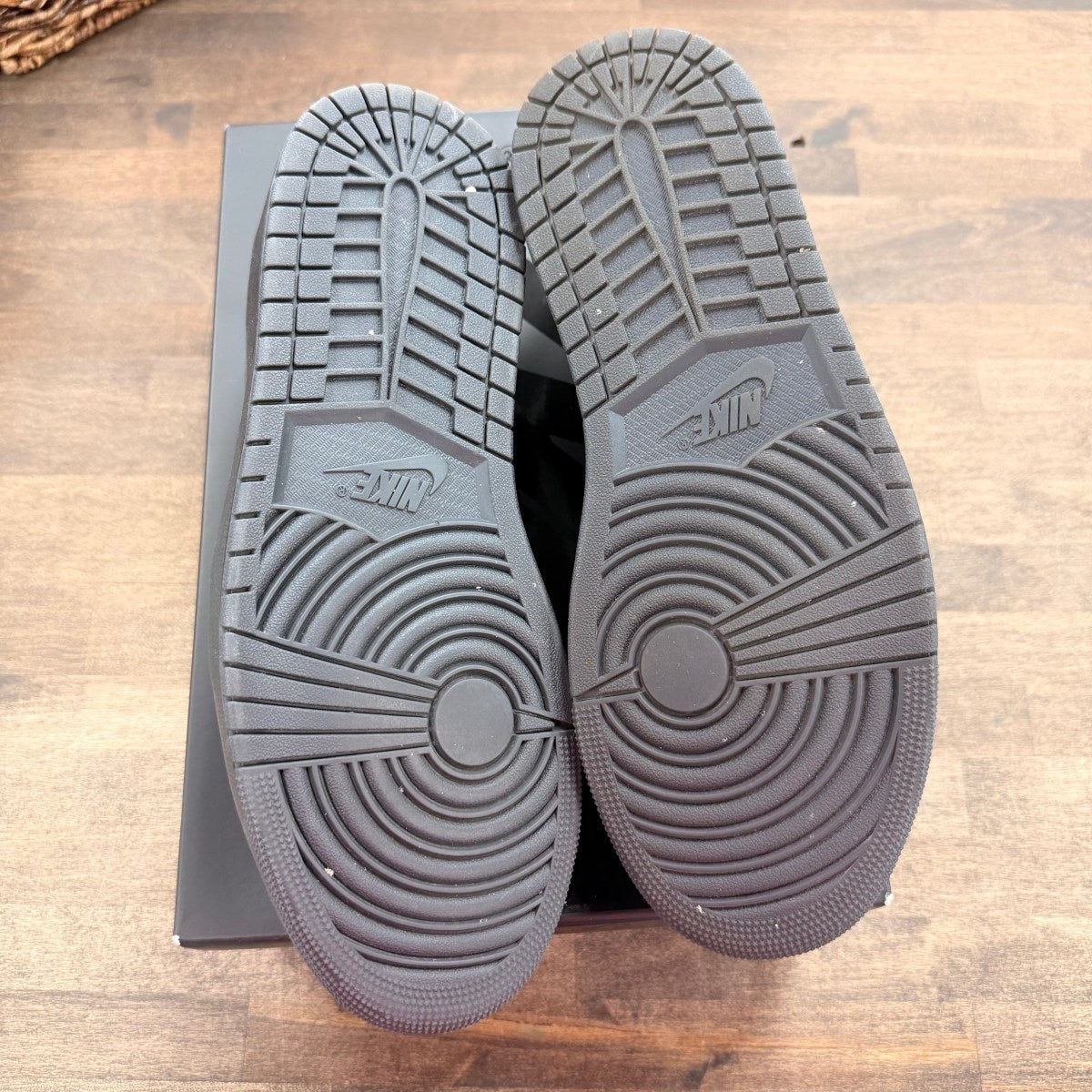 Jordan 1 Retro Low OG SP Travis Scott Black Phantom - Image 5