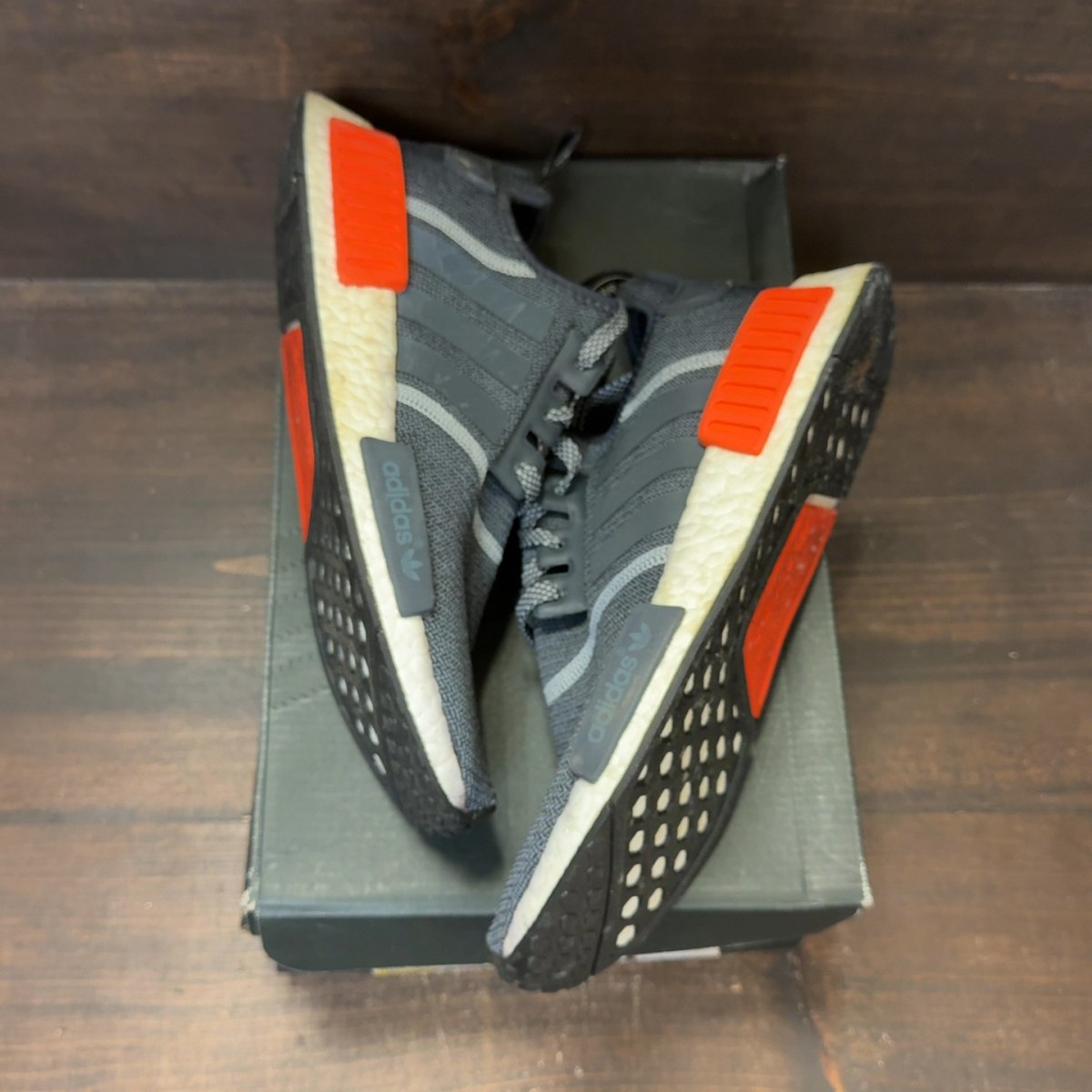 adidas NMD R1 Grey Red Size 9.5 (Pre-Owned) - Image 2