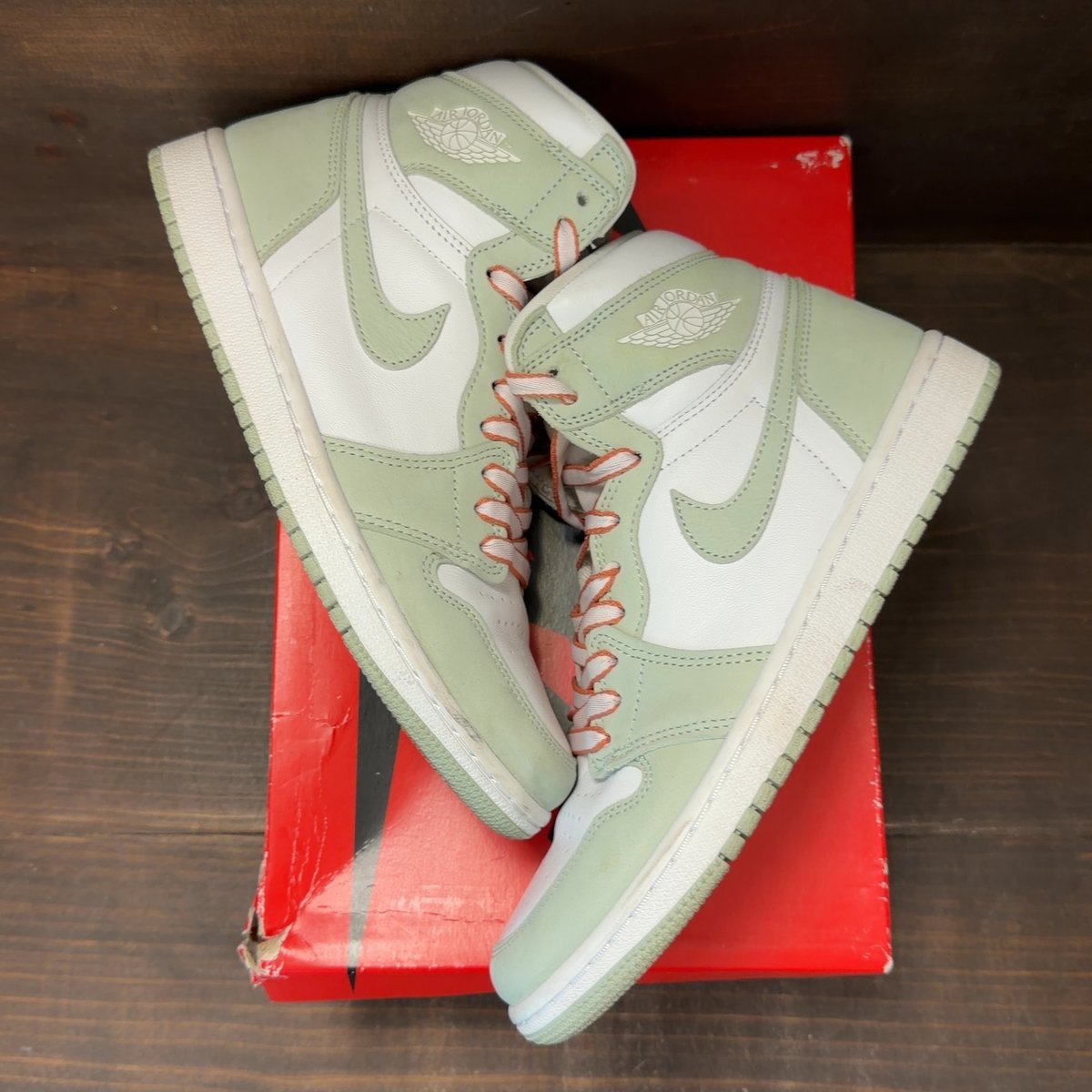 Jordan 1 Retro High OG Seafoam (Women's) Size 9.5W (Pre-Owned) - back