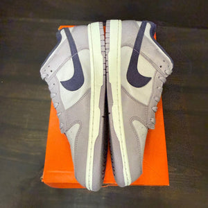 Nike Dunk Low SE Light Violet Ore Size 13 (Pre-Owned) - Image 4