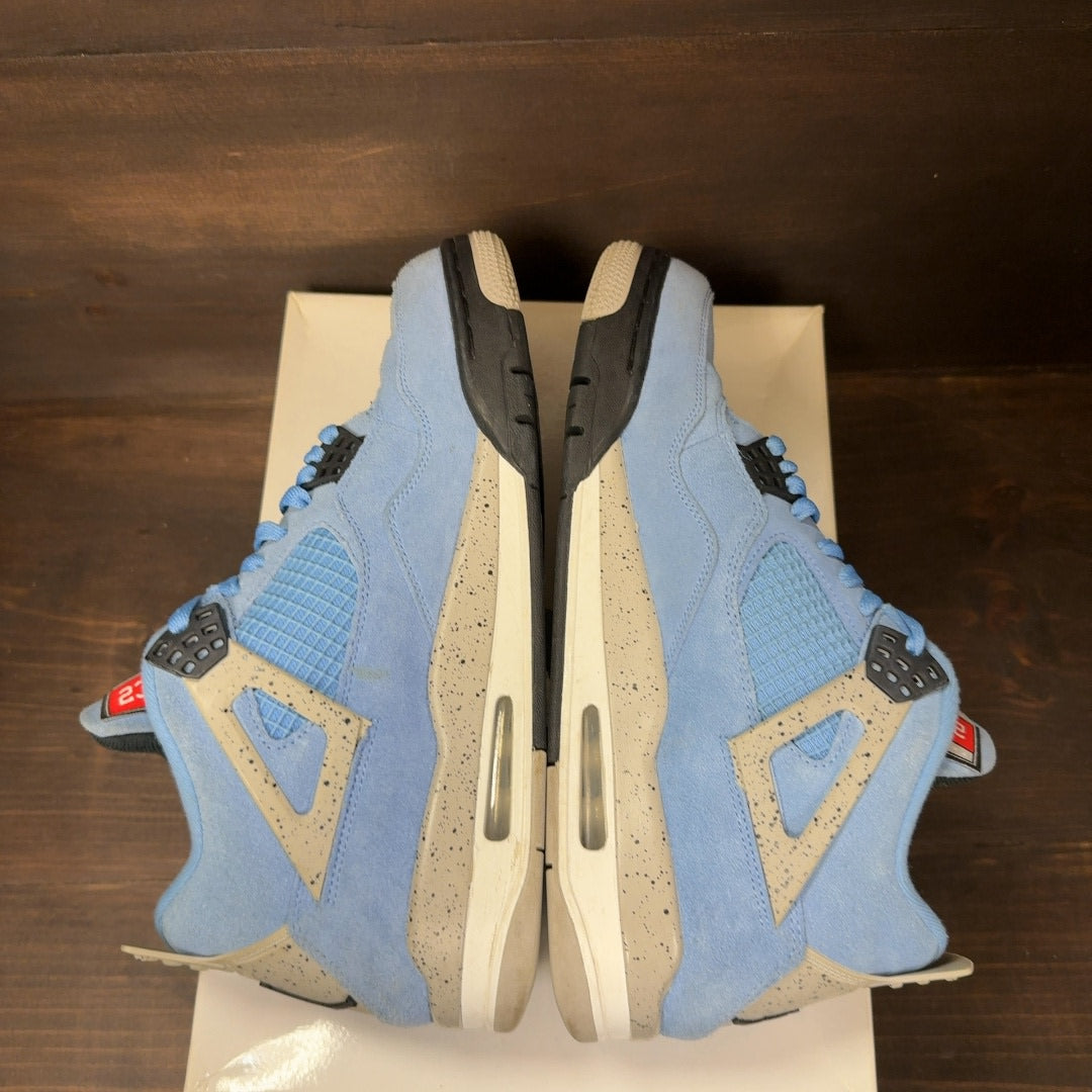 Jordan 4 Retro University Blue Size 11 (Pre-Owned)