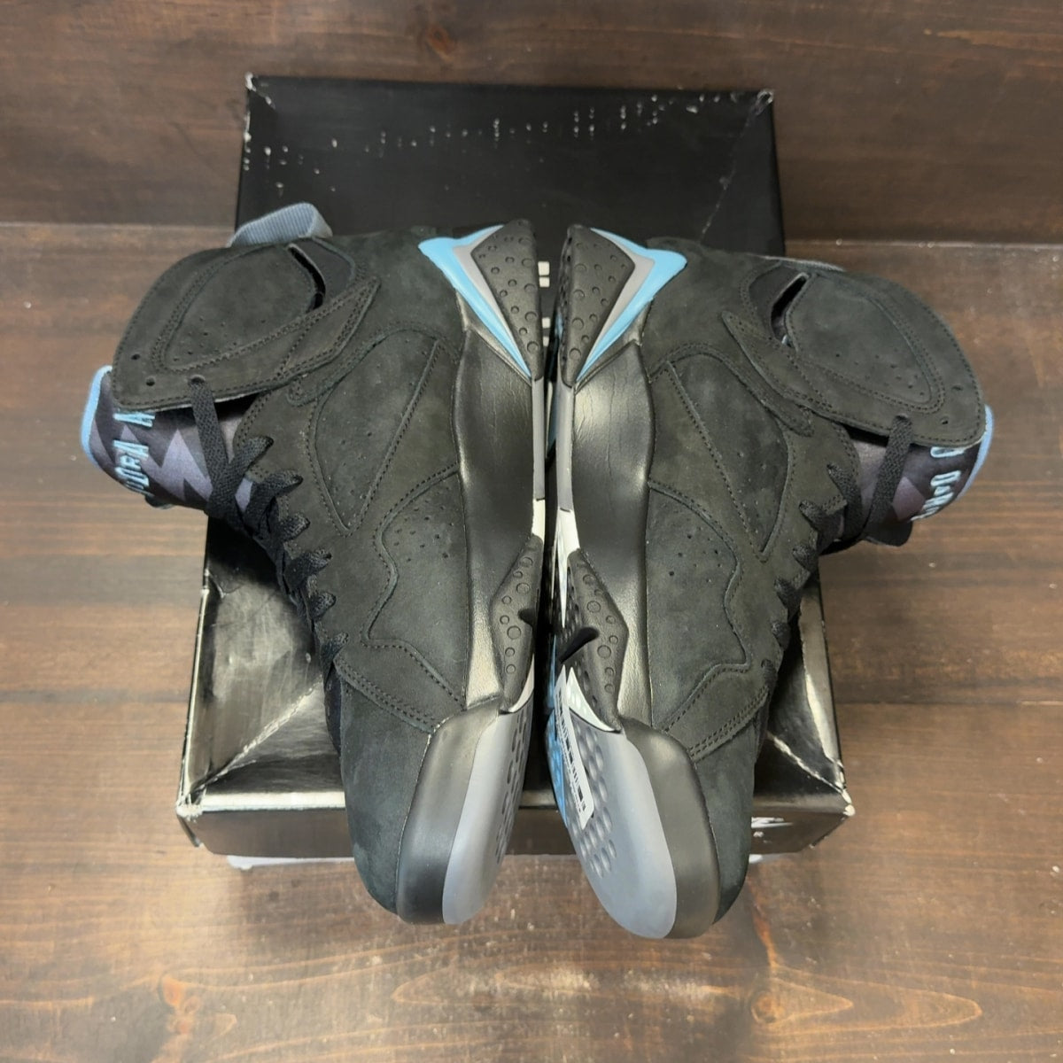 Jordan 7 Retro Chambray (2023) Size 9.5 (Pre-Owned) - Image 4
