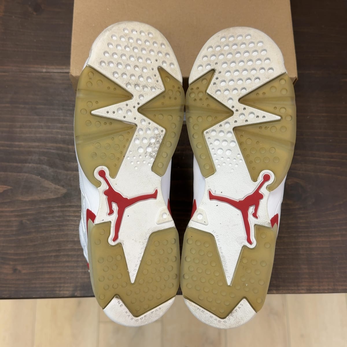 Jordan 6 Retro Alternate Hare (GS) Size 7Y (Pre-Owned) - aux