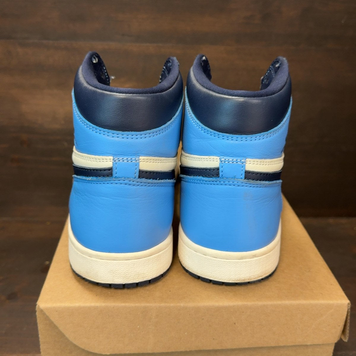 Jordan 1 Retro High Obsidian Size 10 (Pre-Owned) - Image 5
