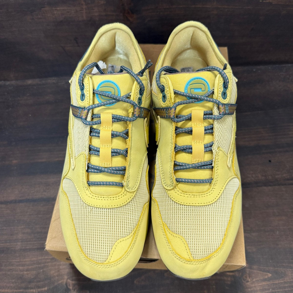 Nike Air Max 1 Travis Scott Cactus Jack Saturn Gold - Image 2