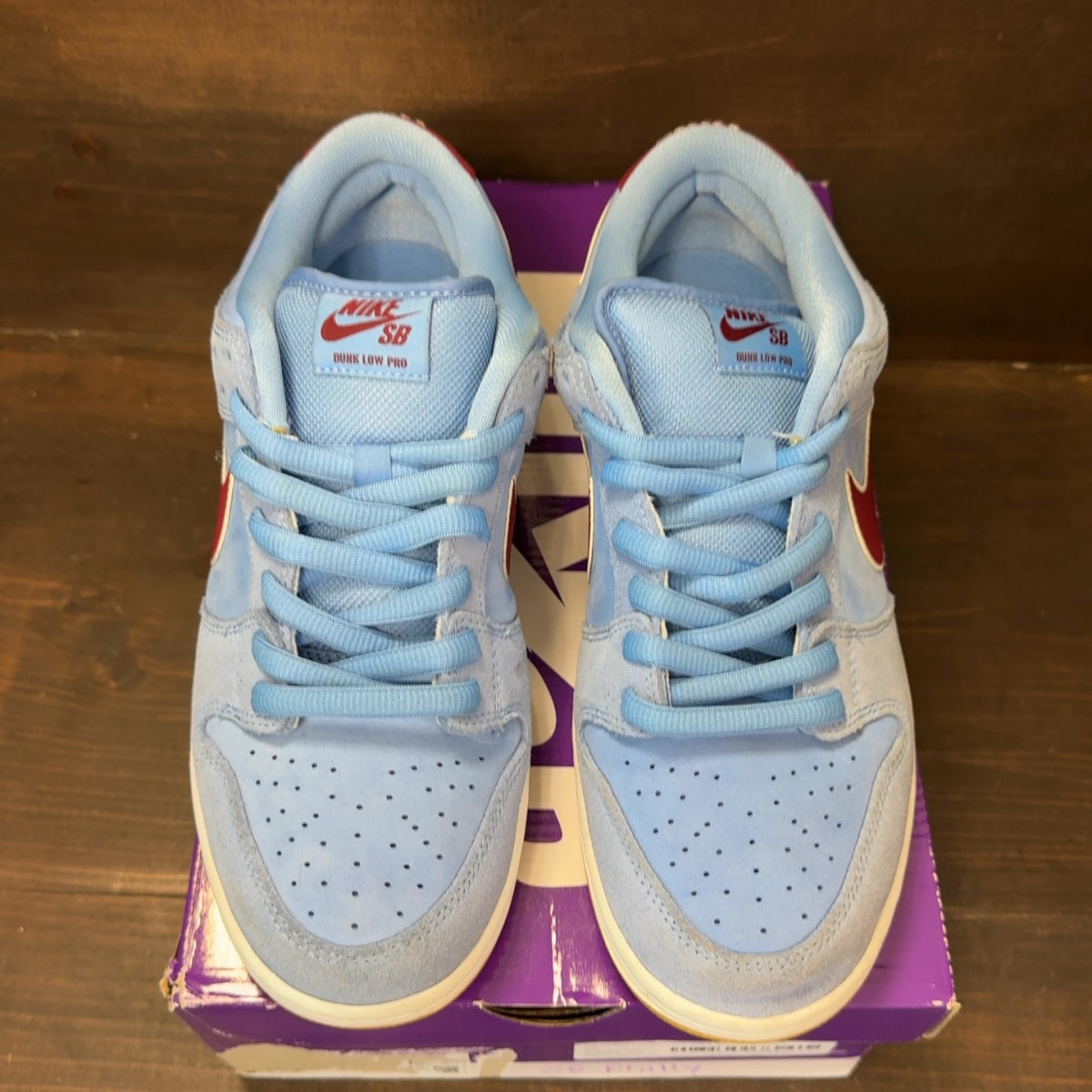 Nike SB Dunk Low Philadelphia Phillies Size 9.5 (Pre-Owned) - Image 3