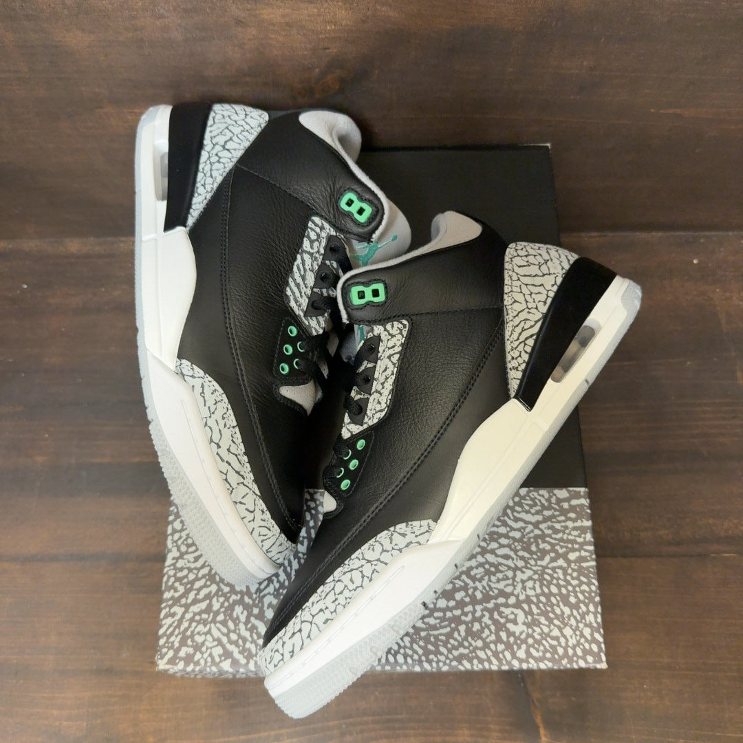 Jordan 3 Retro Green Glow Size 10.5 (Pre-Owned)